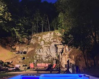 Chalet With 2 Bedrooms in Gospic, With Wonderful Mountain View, Furnished Garden and Wifi Near the Slopes - Gospić - Pool