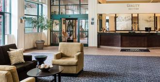 Quality Suites Lake Wright - Norfolk Airport - Norfolk - Σαλόνι ξενοδοχείου