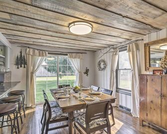 Eclectic Ladysmith Hideaway Hike and Hunt! - Ladysmith - Dining room