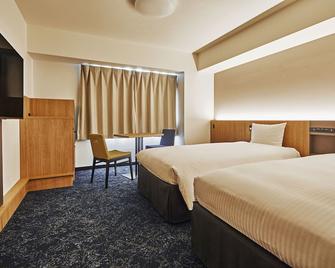 Hotel Lumiere Kasai - Tokyo - Bedroom