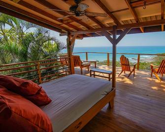 Quiet Jungle House with panoramic Ocean View - Malpais - Balcón