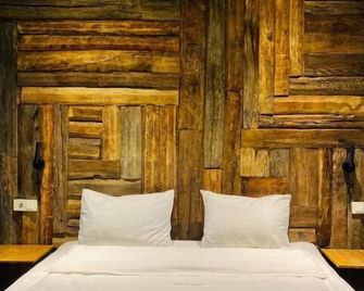 Hotel Misty Mountain - Stepantsminda - Bedroom
