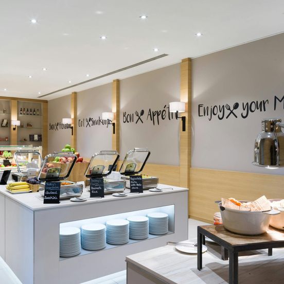 Courtyard by Marriott Brussels image 1