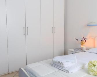 Sanpietroburgo 22 - Olbia - Slaapkamer