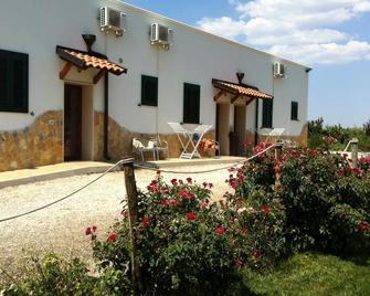 Agriturismo Sant'Andrea - Castellaneta Marina - Patio