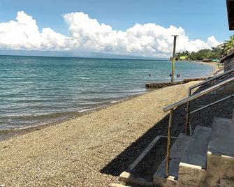 Hidden Valley Beach Resort - Pinamungahan - Playa