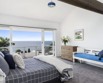 Trade Winds By Palm Beach Holiday Rentals - Whale Beach - Habitación