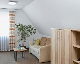 Hotel Stadt Tuttlingen - Tuttlingen - Camera da letto