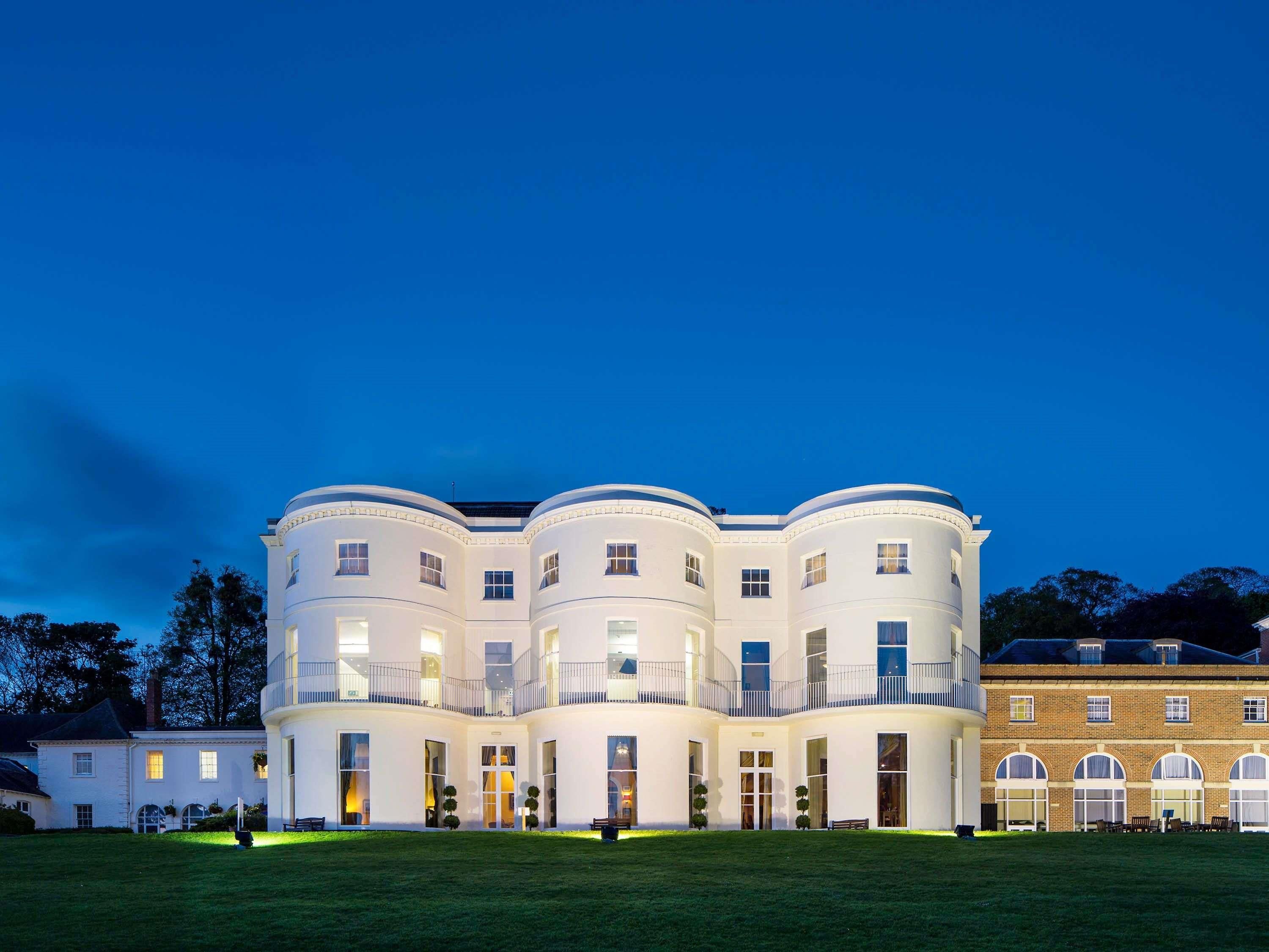 Mercure Gloucester Bowden Hall Hotel - Gloucester - Edificio