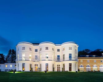 Mercure Gloucester Bowden Hall Hotel - Gloucester - Edificio