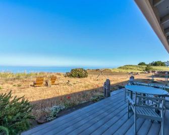Perch - West Beach Point - Oak Harbor - Terasa