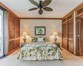 2 Bedroom Luxury Condo at the Terrace. Walk to beach & Hotel; openings Sept-Oct - Puako - Bedroom