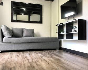 موكا هاوس - سانتو دومينغو - غرفة معيشة