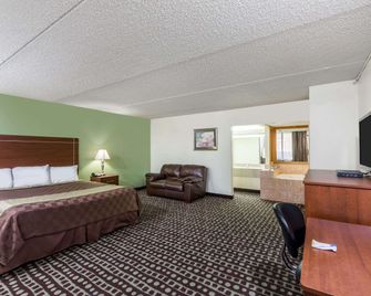 Days Inn by Wyndham Midland - Midland - Bedroom