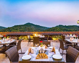 Crown Valley Thekkady - Thekkady - Ресторан