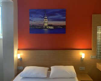 Antique Hostel - Istanbul