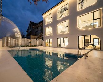 Shanghai Jinchao Homestay - Shanghai - Pool