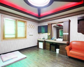 Pohang Sangdo Max - Pohang - Bedroom