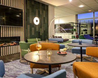 Hôtel Mercure Cavaillon - Cavaillon - Salon