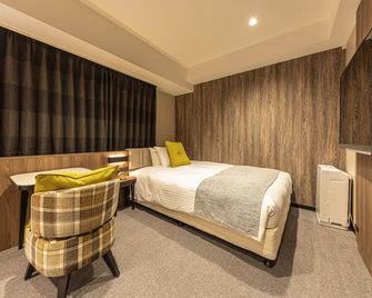 ميتيتسو إن شينوساكا ستيشن إيست جيت - أوساكا - غرفة نوم