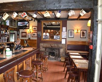 Oak Tree Inn - Stanley - Bar