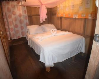 Jungle Wolf Expeditions - Nauta - Chambre