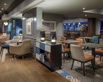 Hilton East Midlands Airport - Derby - Restaurante