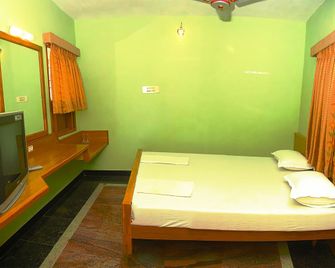 Vinodhara Guest House - Mahabalipuram - Bedroom