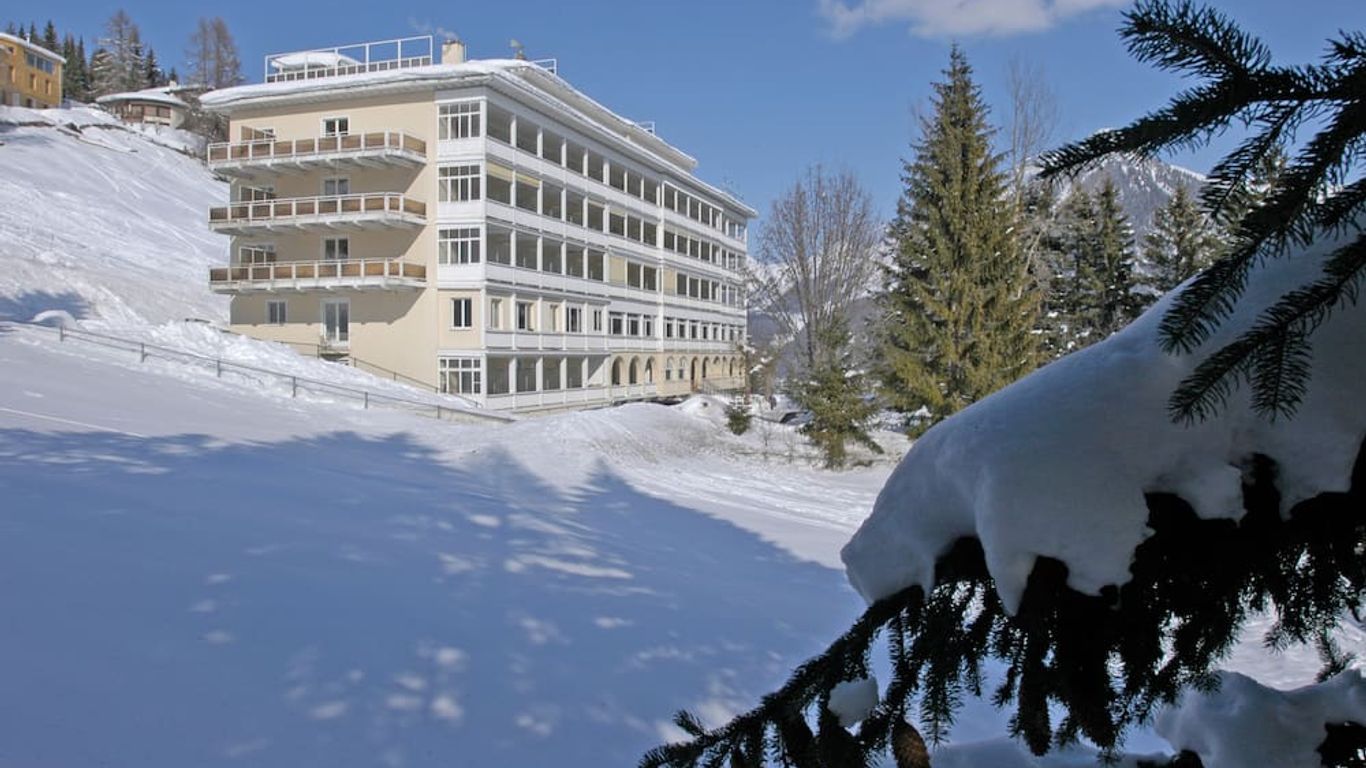 Davos Youth Hostel