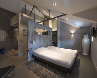 Hotel de Weverij - Oss - Schlafzimmer