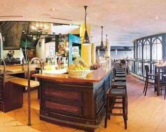 Family Hotel Schloss Rosenegg - Fieberbrunn - Restaurante