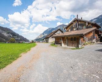 Holiday house Lungern for 1 - 10 persons with 3 bedrooms - Farmhouse - Lungern - Building