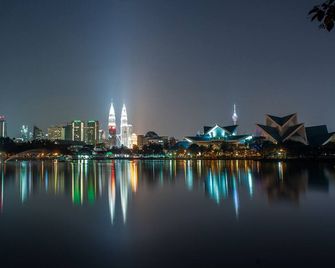 Riccarton Capsule Hotel - Kuala Lumpur - Vista del exterior