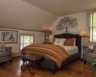 Deer Brook Inn - Woodstock