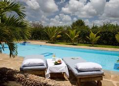 Sheba Cottages - Diani Beach - Diani Beach - Basen