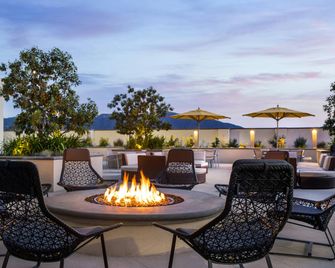 SpringHill Suites by Marriott Los Angeles Burbank/Downtown - Burbank - Patio
