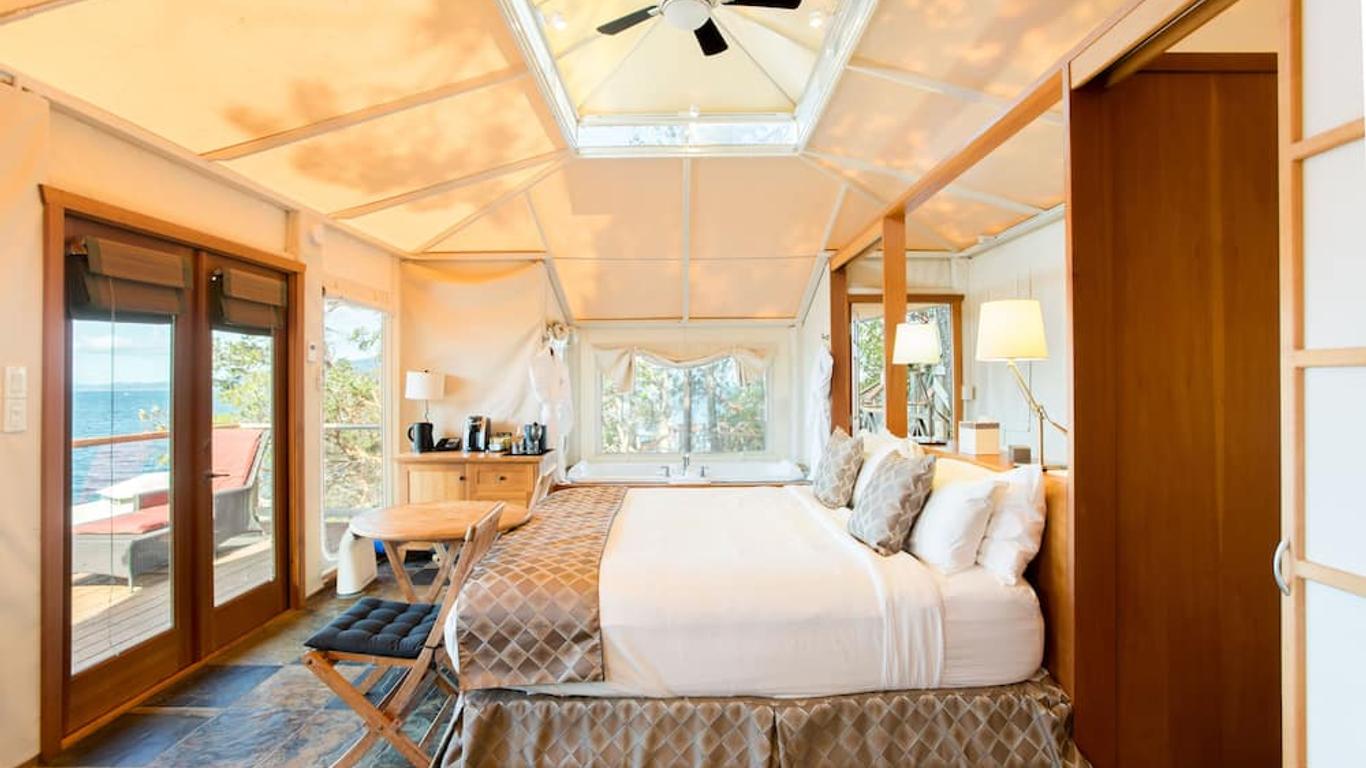 ロックウォーター シークレット コーブ リゾート