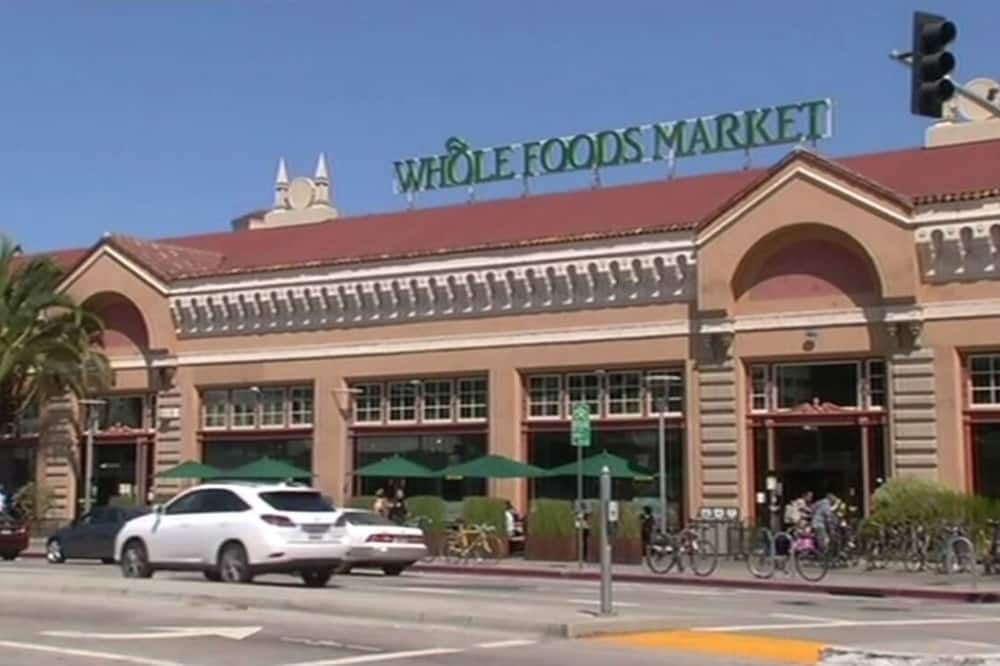 Charming 2 Bedroom Apartment - אוקלנד - בניין