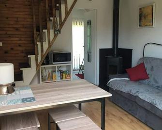 Gite bien-être hammam et jacuzzi ,sauna - Les Échelles - Sala de estar