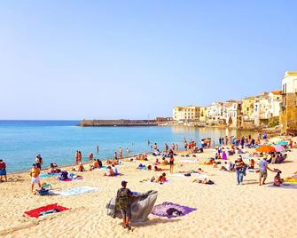 Modular House - Cefalù - Strand