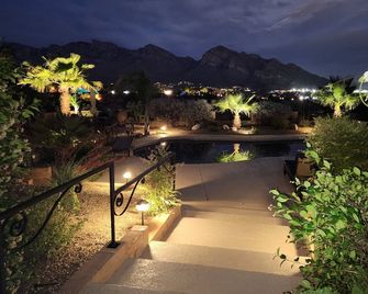 Like Staying at Your Own Private Resort! - Oro Valley - Piscina