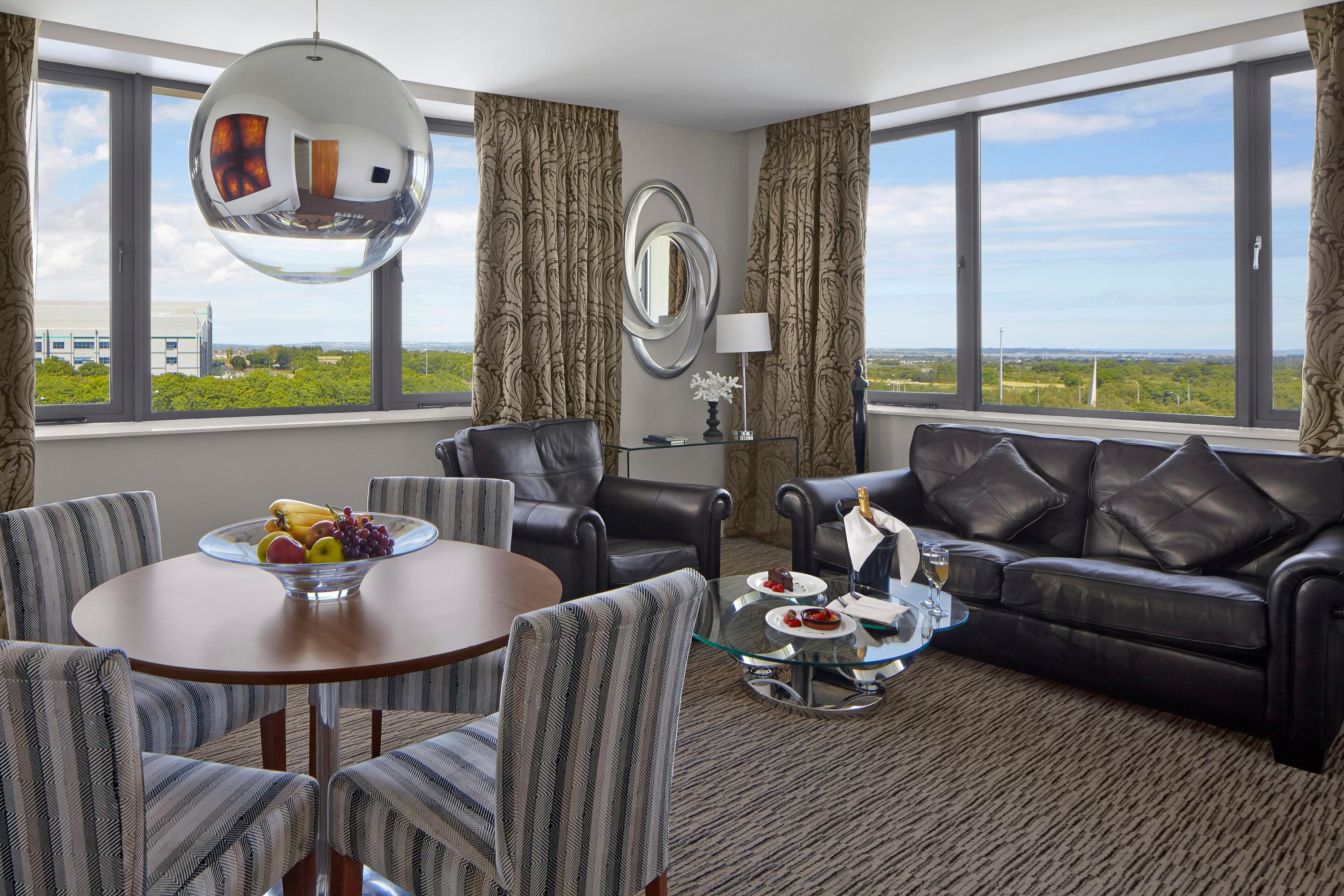 Clayton Hotel Dublin Airport Central