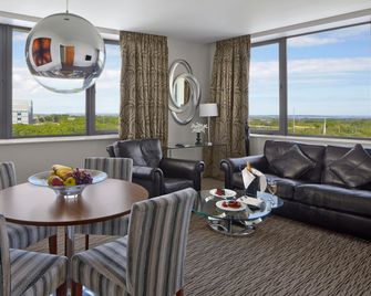 Clayton Hotel Dublin Airport Central - Cloghran - Ložnice