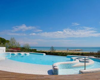 Art&park Hotel Union Lido - Cavallino Treporti - Piscina