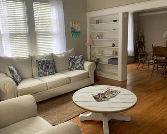 Charming 2 bed-room apartment in heart of town - Vicksburg