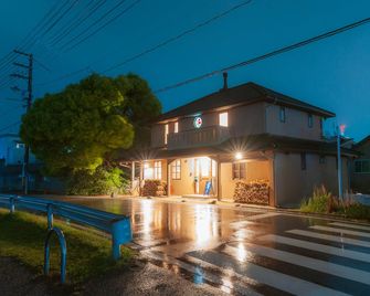 kusunoki(women-only guesthouse) - Fukuyama - Building