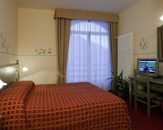 Locanda Locatori - Passo del Tonale - Bedroom