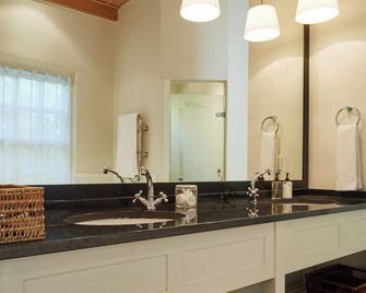 Tockie's Cottage - Franschhoek - Bathroom