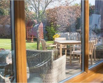 The Cloud Brockenhurst B&b - Brockenhurst - Patio