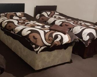 The Crescent Budget Hotel - Stoke-on-Trent - Habitación